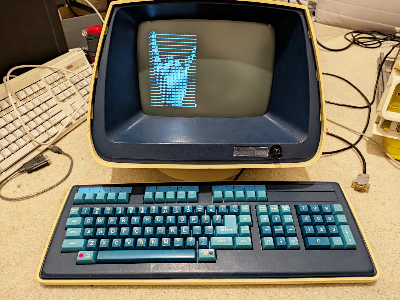 [Really bad picture of the working Dasher D200]